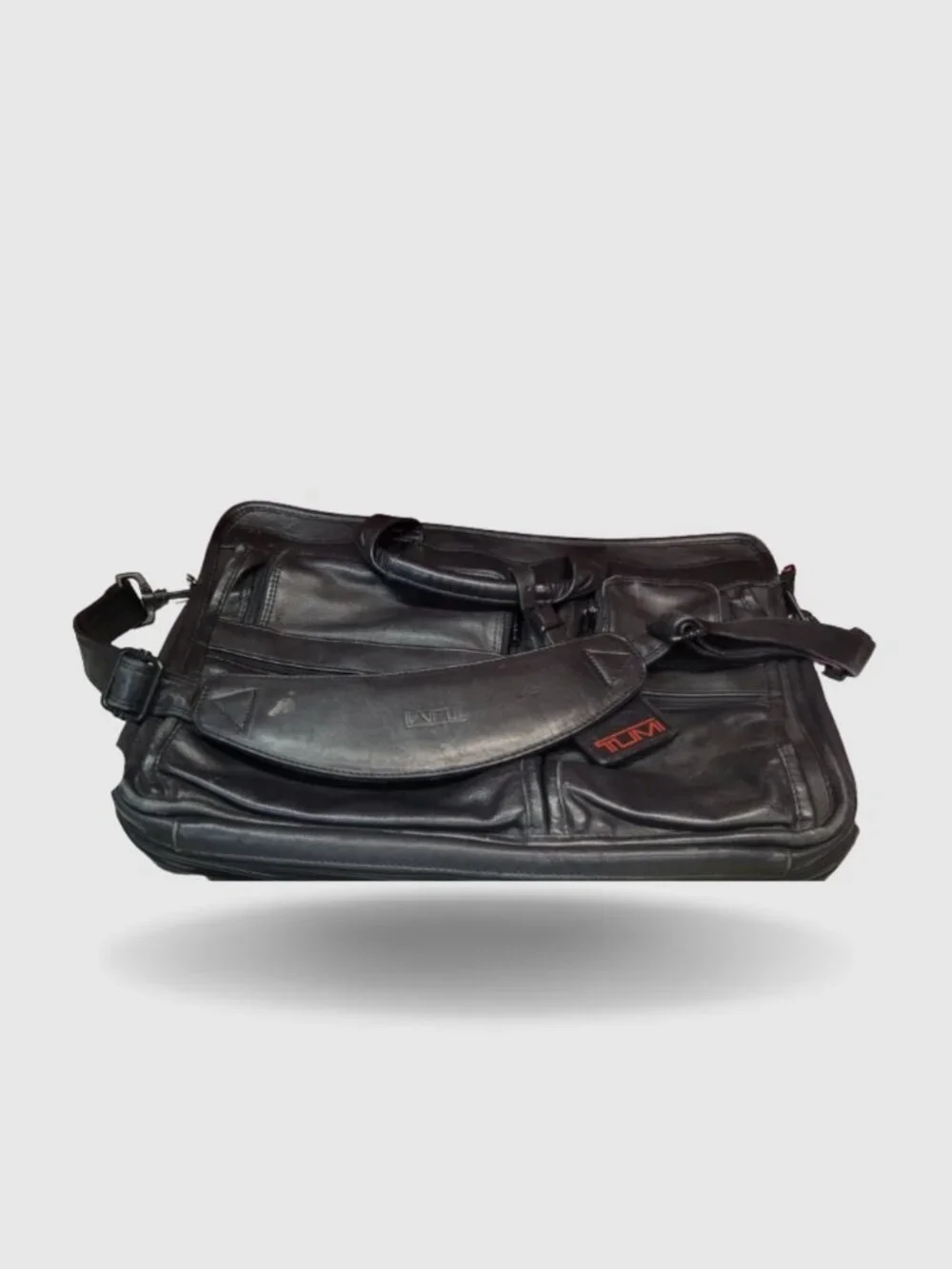 Tumi style #904d